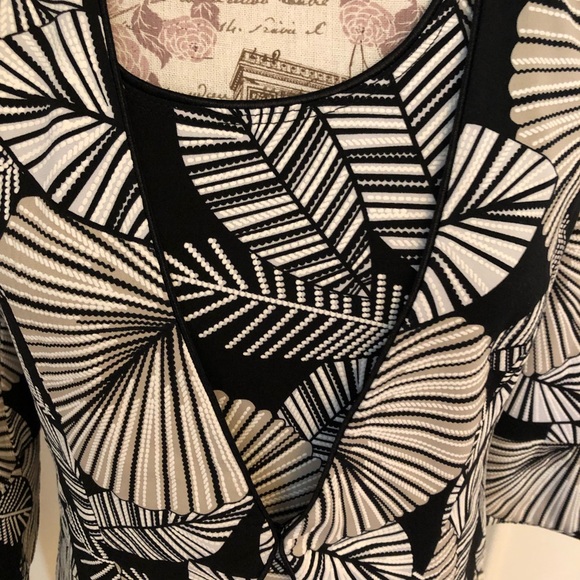 NWT Joseph Ribkoff jacket & tank set - Picture 9 of 15